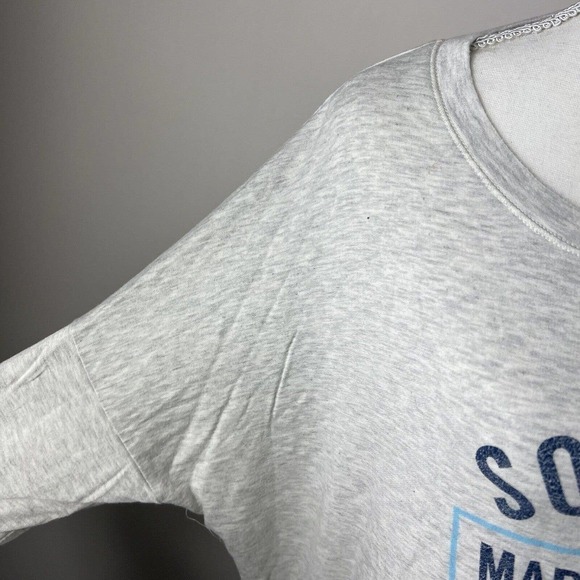 SoulCycle Gray Long Sleeve Crewneck Shirt L Edgartown Martha's Vineyard - Picture 4 of 11
